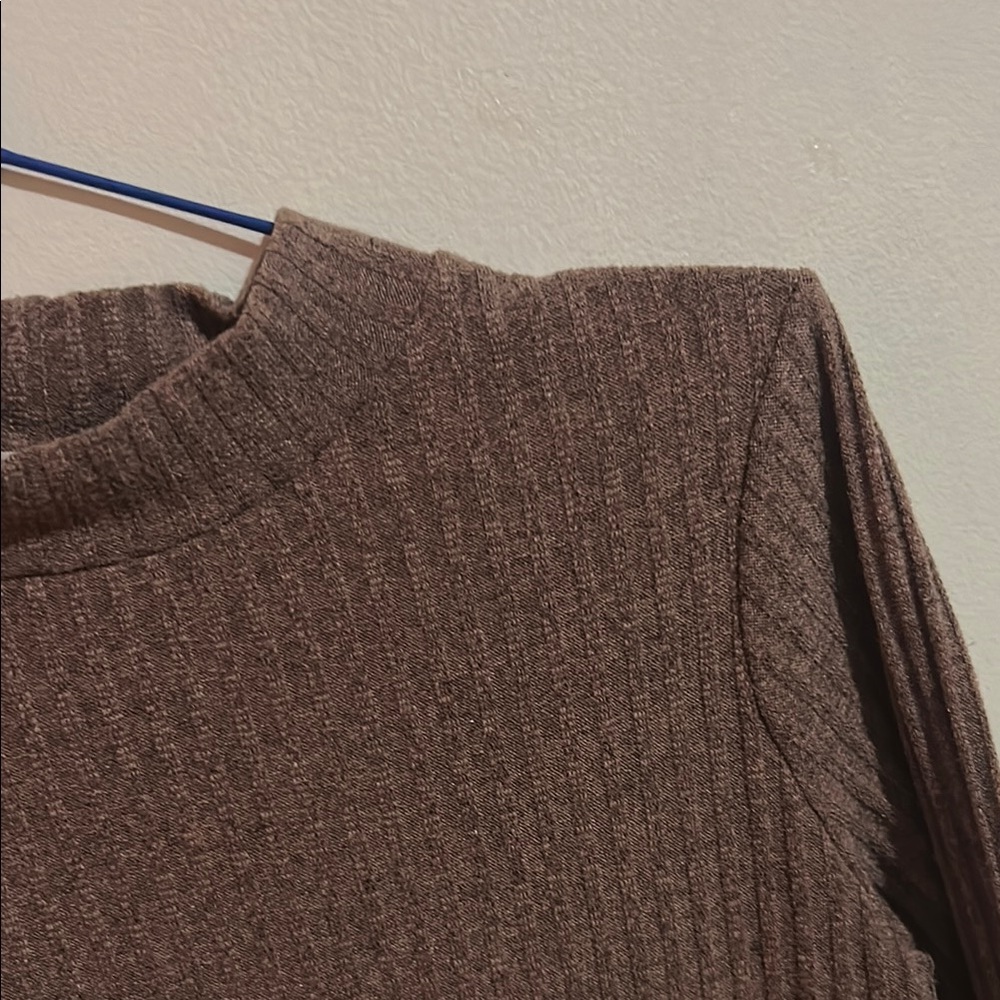Brown Ribbed Crop Top - Picture 2 of 2